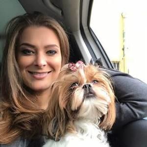 Meet your Posher, Sara